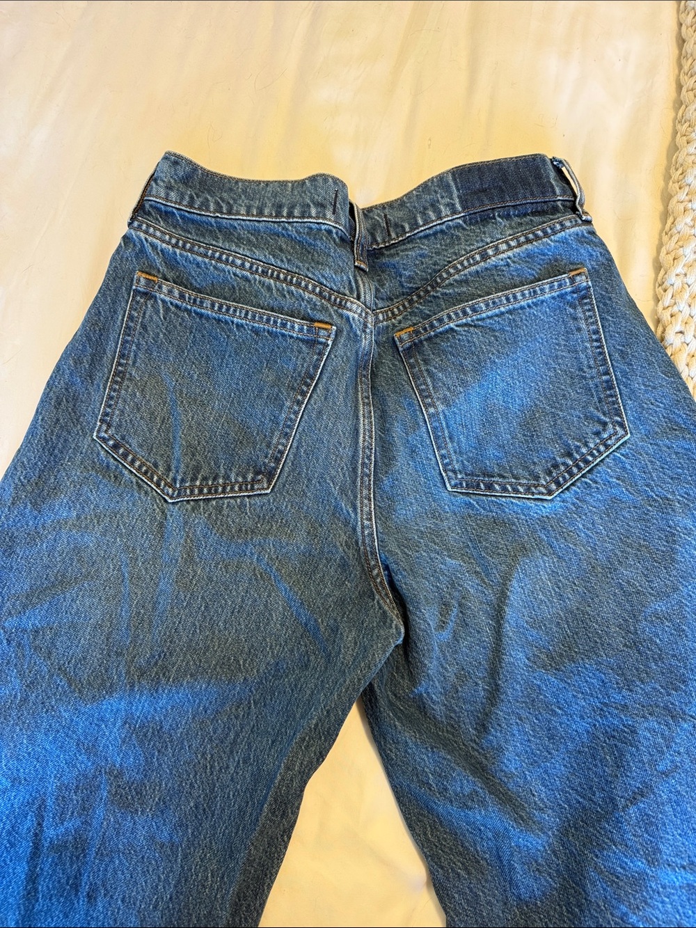 Abercrombie & Fitch Women's Straight Leg Jeans in Dark Blue - Picture 8 of 8